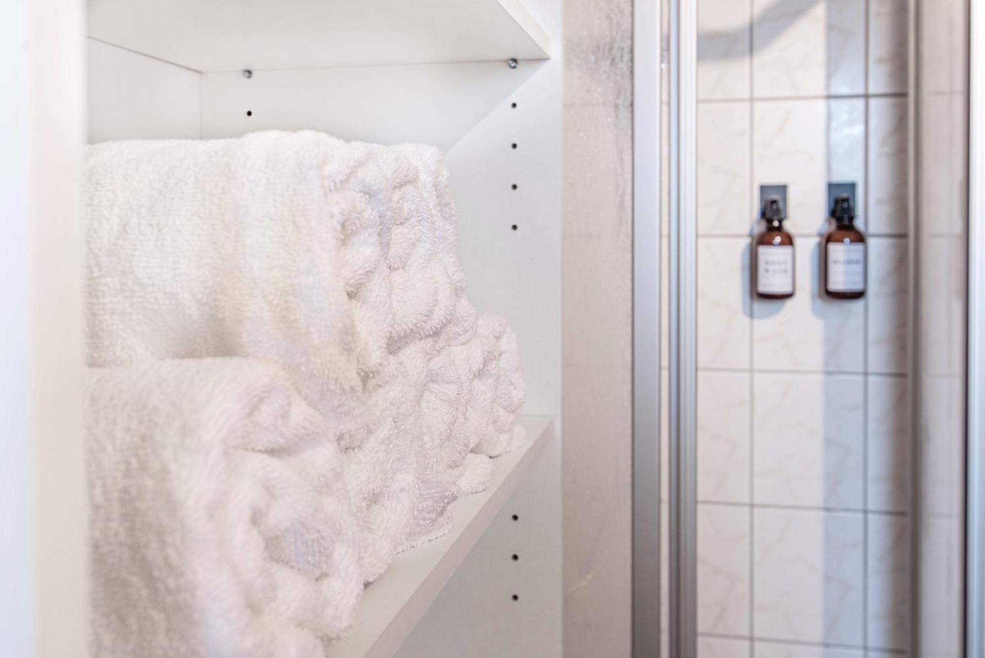 Grosszuegiges Apartment - Zentral - Kueche - Familienfreundlich Erfurt Buitenkant foto