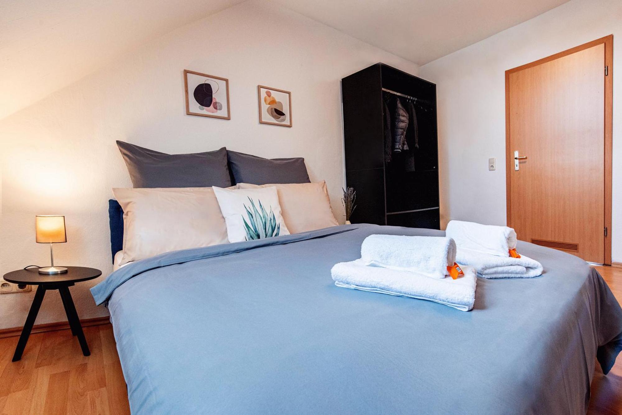 Grosszuegiges Apartment - Zentral - Kueche - Familienfreundlich Erfurt Buitenkant foto